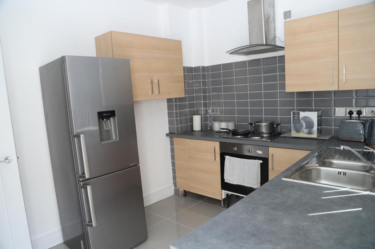 Homely 1-Bed Apartment In Birmingham Extérieur photo