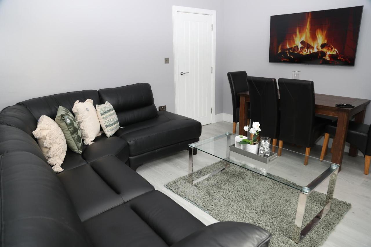 Homely 1-Bed Apartment In Birmingham Extérieur photo